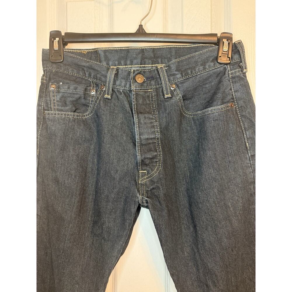 Levi's Dark Wash Blue Denim Straight Jeans Button Fly- SIZE 4 WAIST/28 INSEAM - Picture 4 of 9